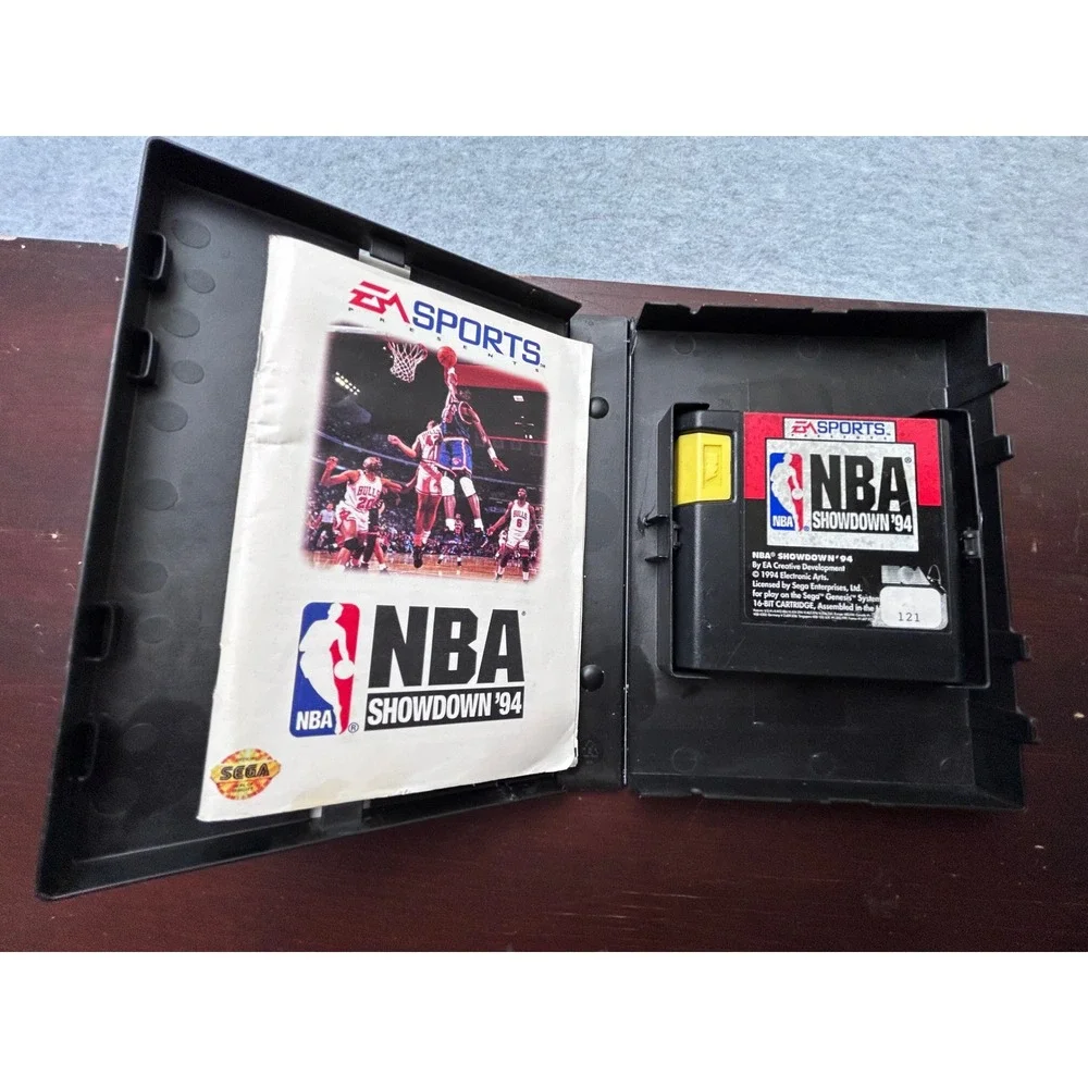 NBA Showdown 94 Sega Genesis EA Sports Basketball Game CIB Case Manual